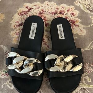 Steve Madden Black Slide Sandals with Oversized Gold Chain